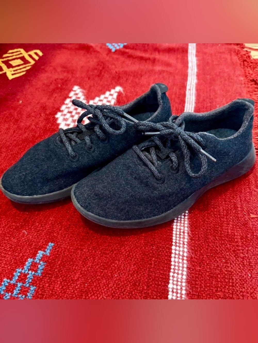 allbirds Women's Charcoal Wool Runners Sneakers